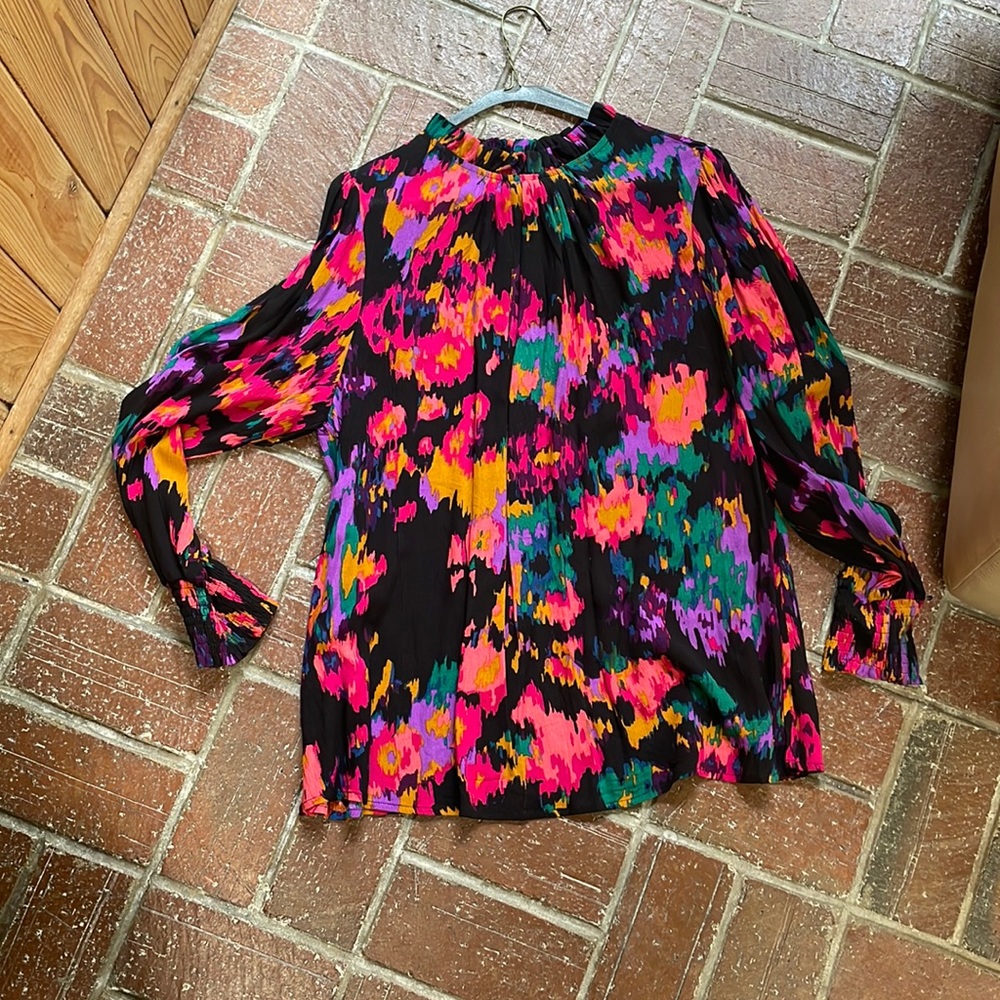 Boutique top